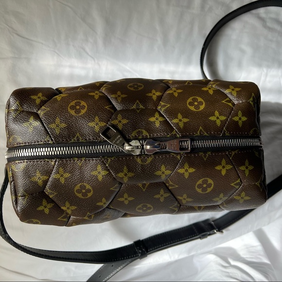 Rare 2009 Louis Vuitton hexagon neo trocadero - Picture 2 of 16